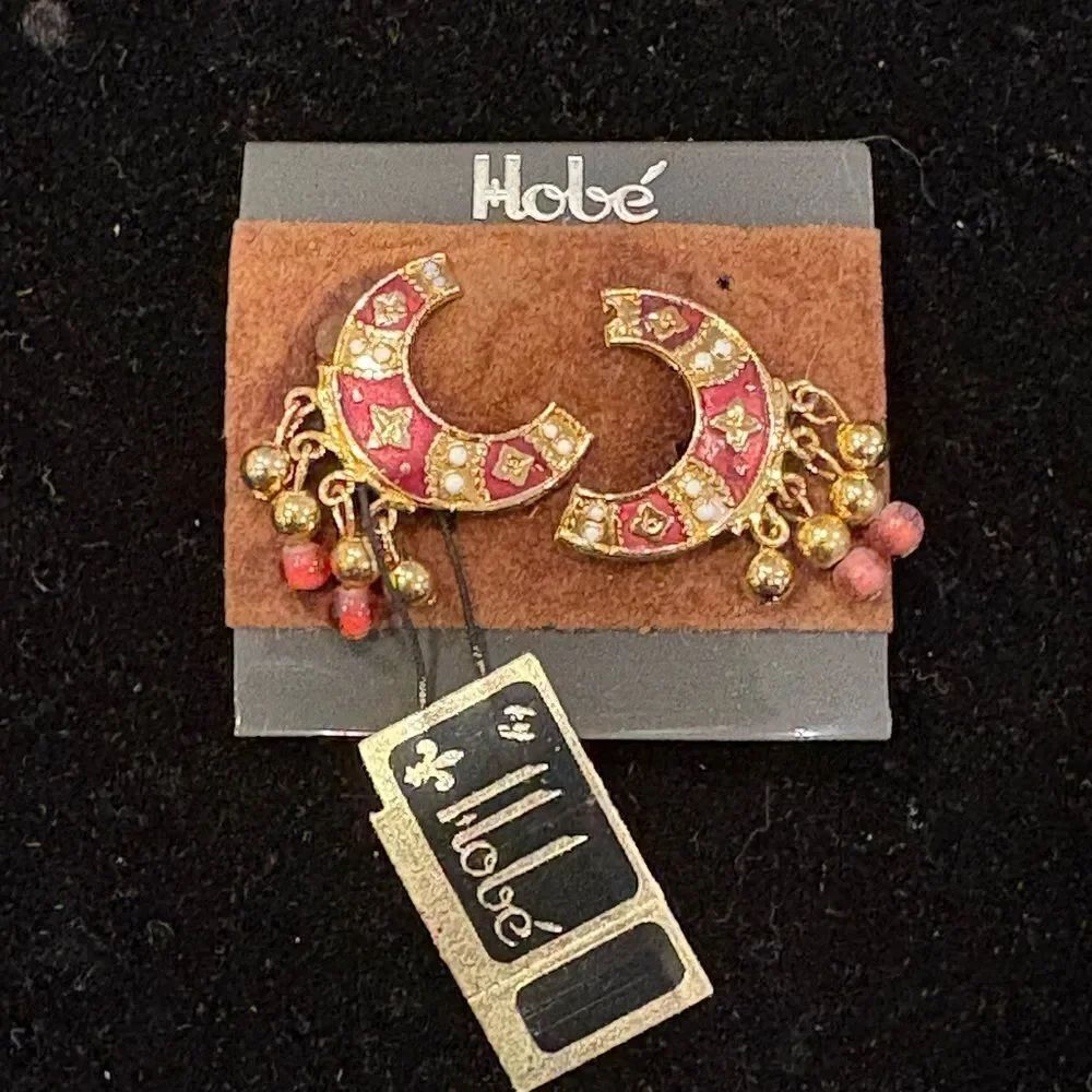 VTG Hobe Gold Tone Red Enamel Crescent Moon Clip on Earrings NOS